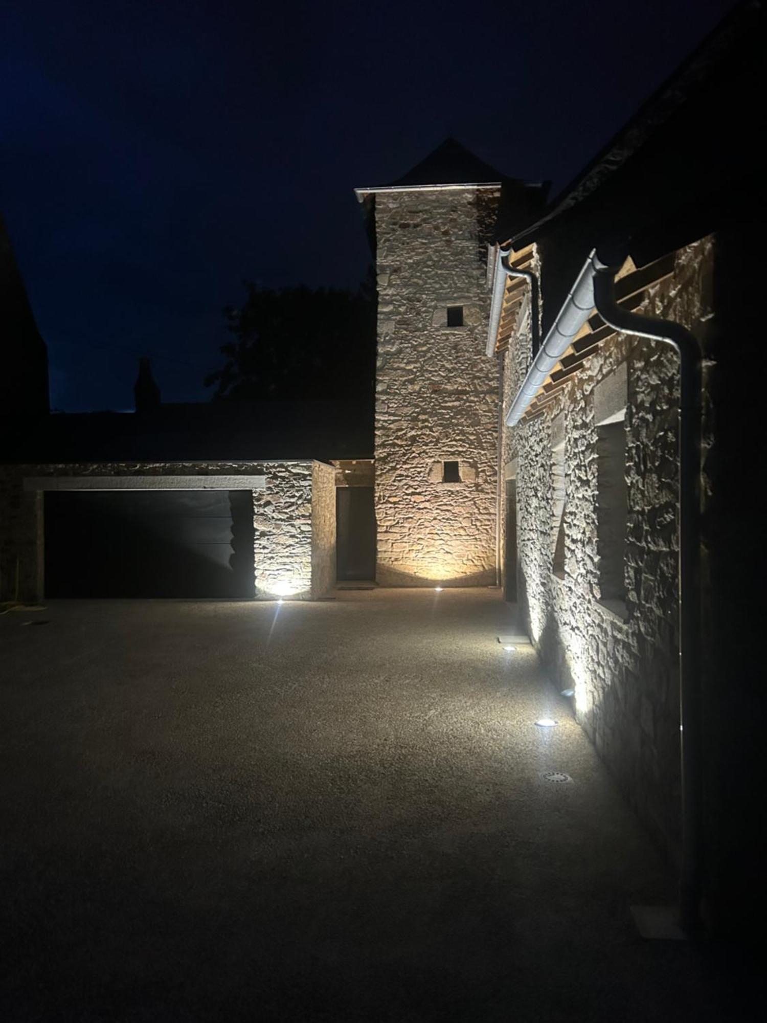 Apartament Sejour Au Domaine Des Mortiers Saint-Étienne-de-Montluc Zewnętrze zdjęcie